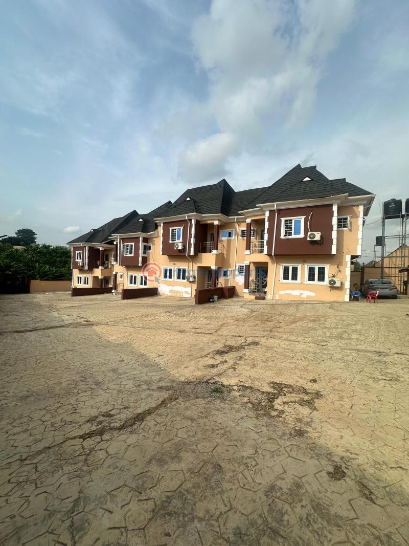 House For Rent At Forestry Hill, Jericho Gra. Ibadan Oyo - 0