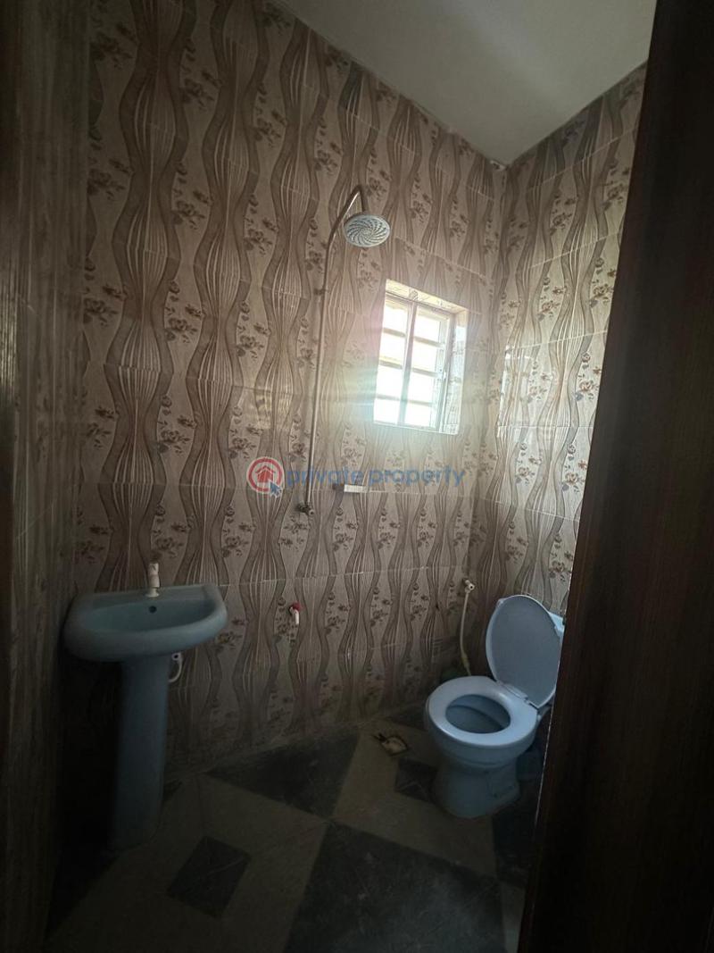 House For Rent At Forestry Hill, Jericho Gra. Ibadan Oyo - 8
