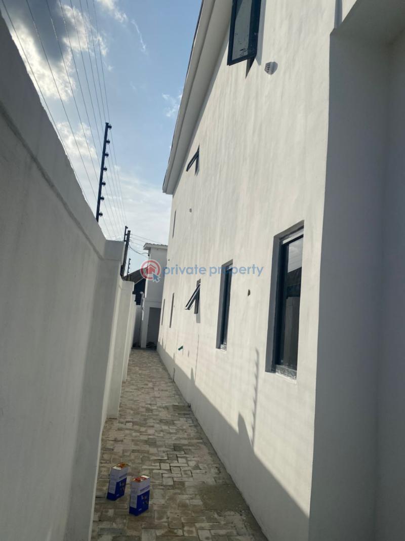 For sale 4 bedroom Duplex Chell Cooperative Estate Port Harcourt