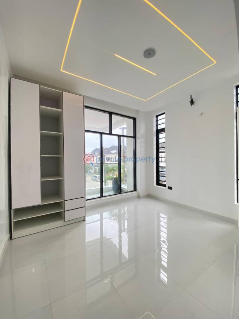 5 bedroom Detached Duplex For Sale Chevron Drive Lekki Lagos - 13