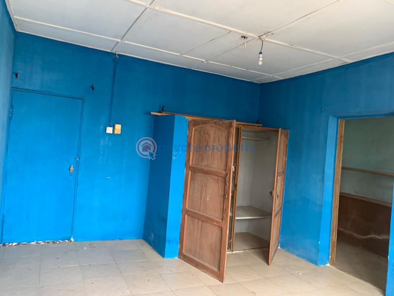 1 bedroom Self Contain For Rent Leme, Abeokuta, Ogun State. Abeokuta Ogun - 3