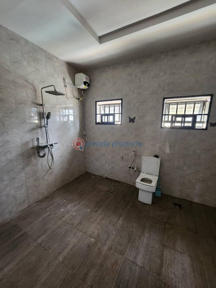 3 bedroom Detached Duplex For Rent Jericho Gra Ibadan Oyo - 2