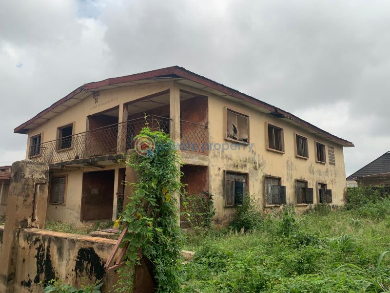 10 bedroom House For Sale Somaarin, Obantoko, Abeokuta, Ogun State Somorin Abeokuta Ogun - 5