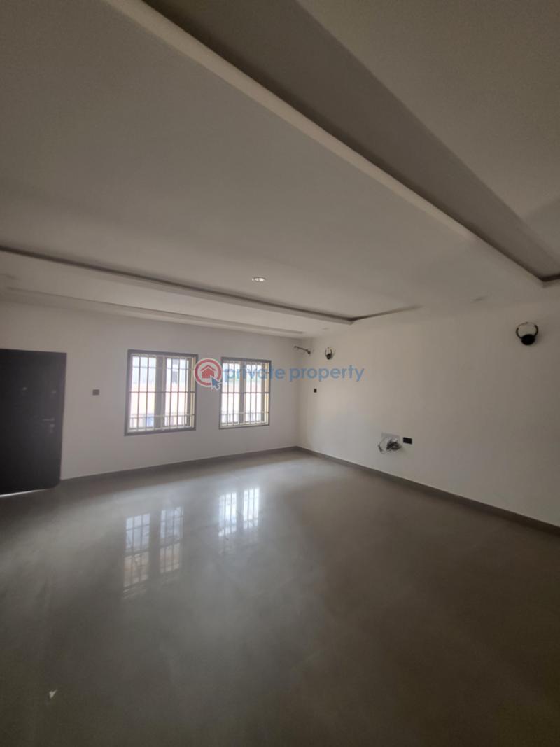 3 bedroom Block Of Flats For Rent Jahi Abuja Phase 2  - 2