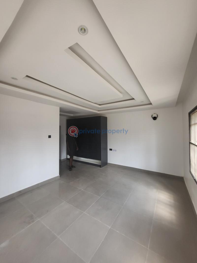 3 bedroom Block Of Flats For Rent Jahi Abuja Phase 2  - 4