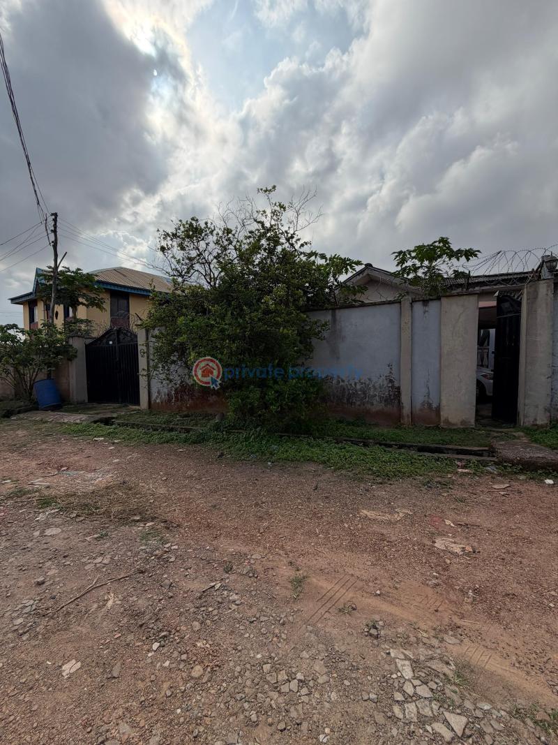 House For Sale At Ogo Oluwa Bada Estate, Opposite Kolapo Ishola Gra, Akobo, Ibadan. Ibadan Oyo - 5