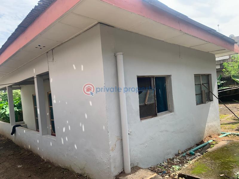 3 bedroom Block Of Flats For Sale Adeniyi Jones Ikeja Lagos - 2