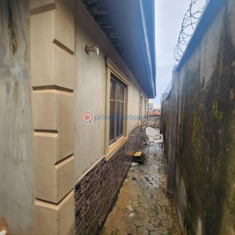 2 bedroom Flat & Apartment For Sale Peace Estate, Alapata Apete Ibadan Ibadan Polytechnic/University of Ibadan Oyo - 7