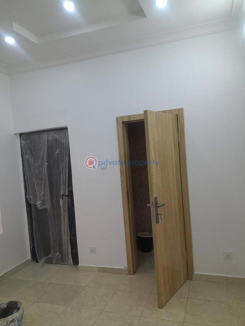 8 bedroom Maisonette For Sale Gowon Estate Egbeda Alimosho Lagos - 8