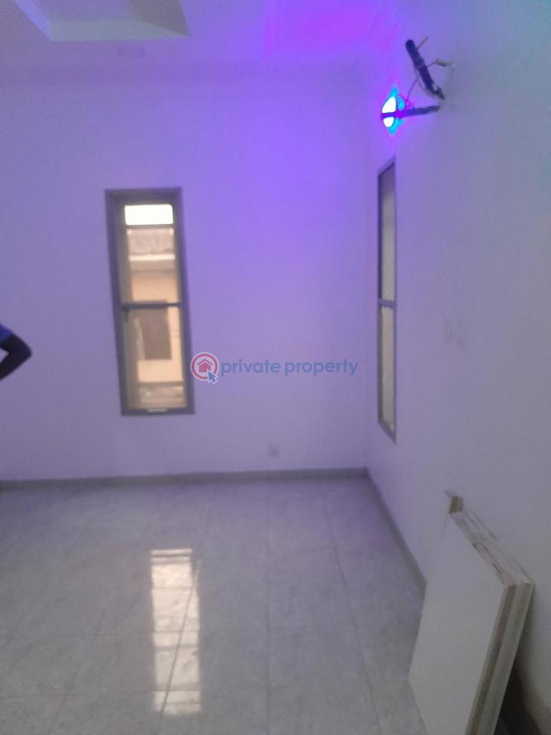 8 bedroom Maisonette For Sale Gowon Estate Egbeda Alimosho Lagos - 10