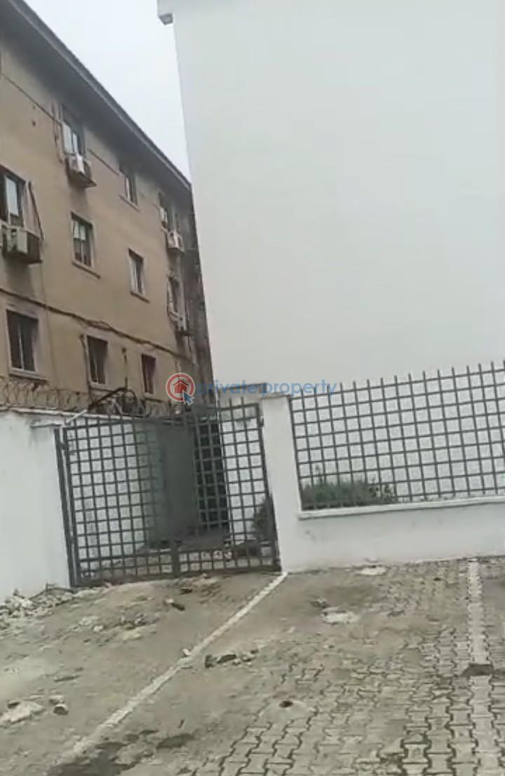 Commercial Property For Sale Jibowu Ikorodu Road Shomolu Lagos - 7