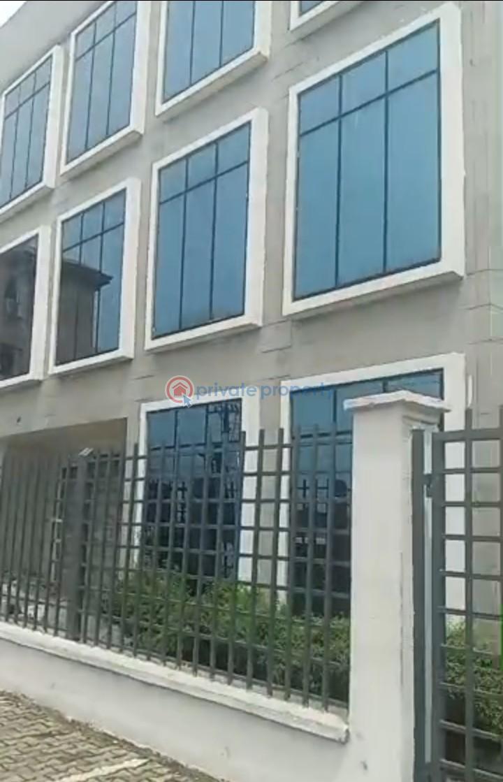 Commercial Property For Sale Jibowu Ikorodu Road Shomolu Lagos - 1