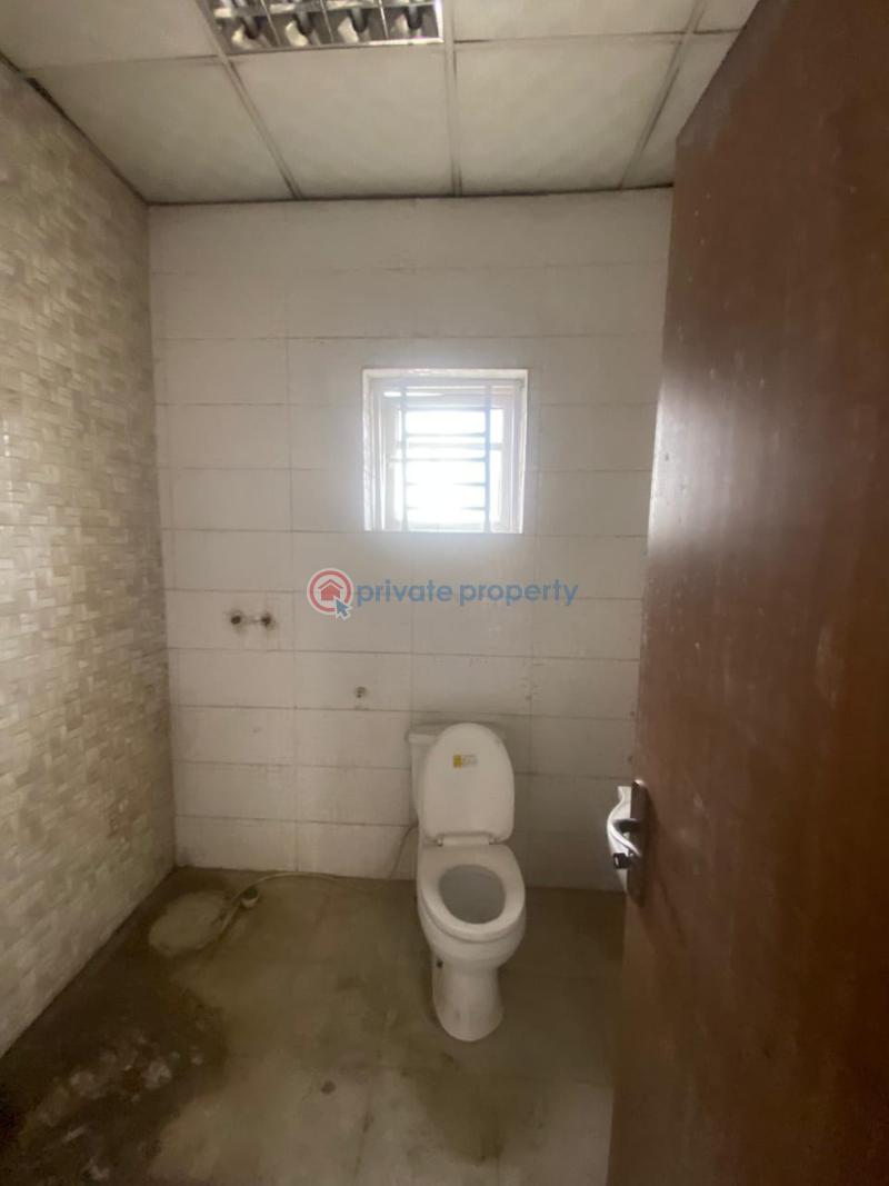 Commercial Property For Rent Magodo Phase 1 Magodo GRA Phase 1 Ojodu Lagos - 4