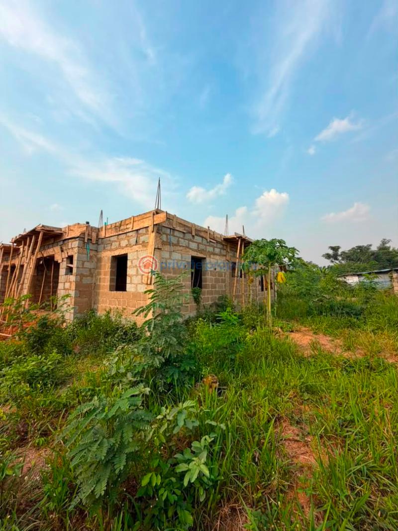 House For Sale Omololu Olunloyo Gra, Adeoyo Estate, Ring Road, Ibadan Ibadan Oyo - 3