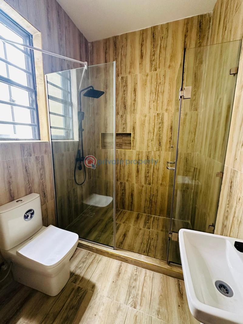 5 bedroom Detached Duplex For Sale Ologolo Lekki Lagos - 1