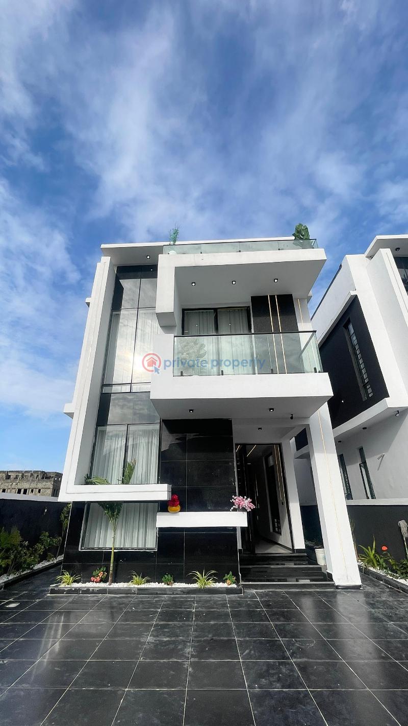 5 bedroom Detached Duplex For Sale Ologolo Lekki Lagos - 1
