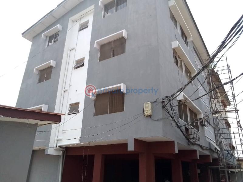 3 bedroom Flat & Apartment For Sale Off Allen Avenue Ikeja Lagos - 6