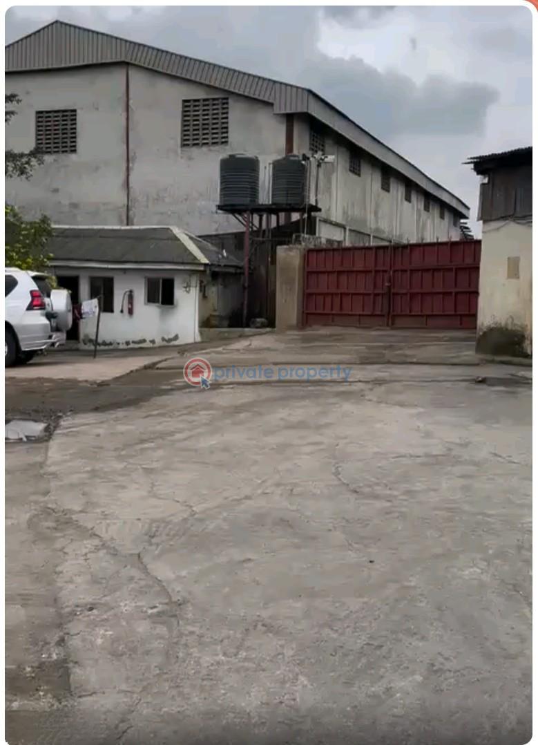 Factory For Sale Lagos Ibadan Expressway, Aiyetoro Sagamu Ogun