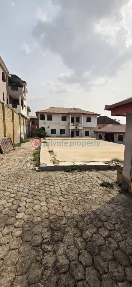 4 bedroom Detached Duplex For Sale @ Magodo Gra Phase Ii, Shangisha, Tollgate Shangisha Kosofe/Ikosi Lagos