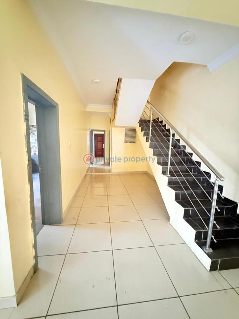 4 bedroom Block Of Flats For Rent Magodo GRA Phase 2 Kosofe/Ikosi Lagos - 3