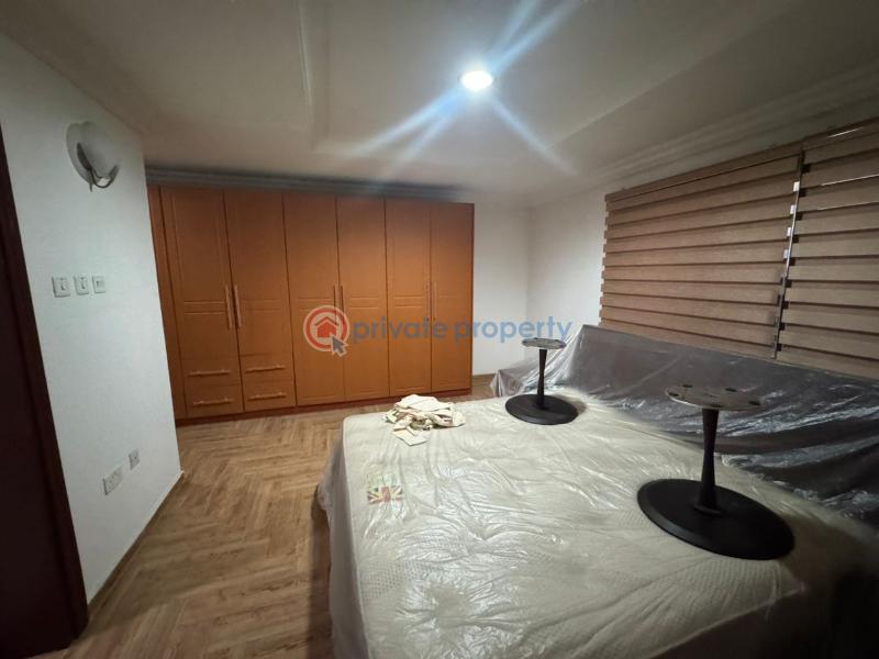 A very clean 3 bedroom apartments - 1 3 bedroom Block Of Flats For Sale Oniru Victoria Island Lagos - 1