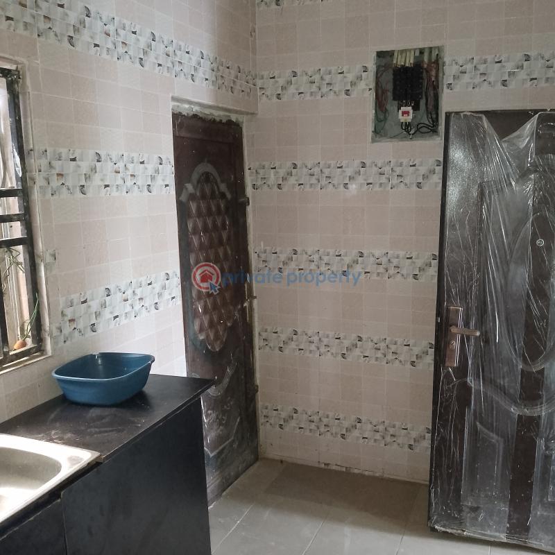2 bedroom Block Of Flats For Rent Sunny Villa, Even Estate Ado Ajah Lagos - 7