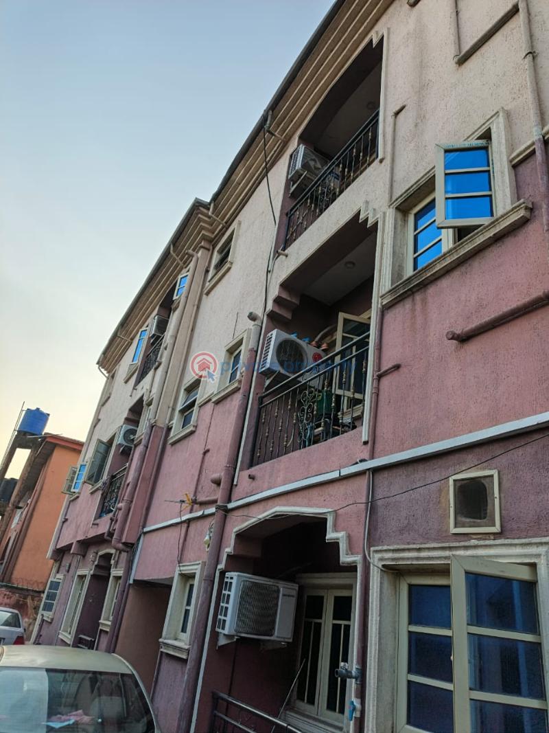 2 bedroom Flat & Apartment For Rent Ogudu Ori-oke Lagos - 2