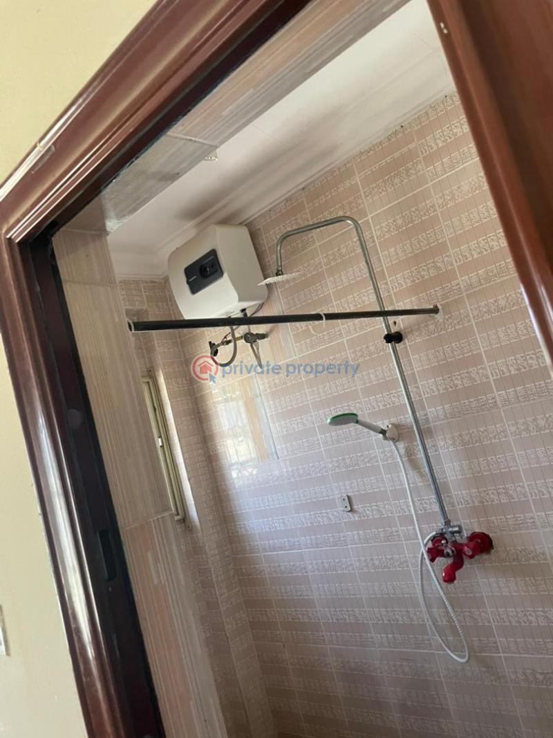 3 bedroom Block Of Flats For Rent Tireadara Estate Gate Akala Express Ibadan Oyo - 1