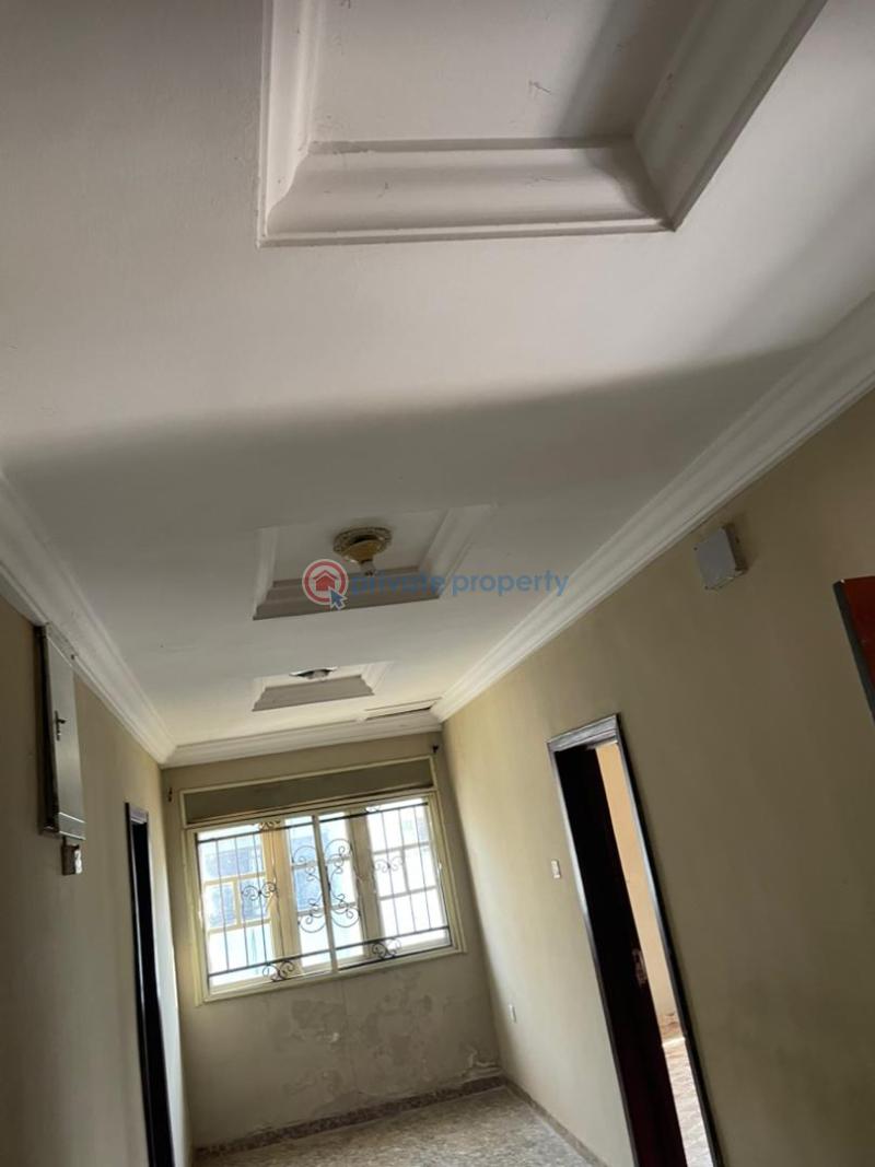 3 bedroom Block Of Flats For Rent Tireadara Estate Gate Akala Express Ibadan Oyo - 9