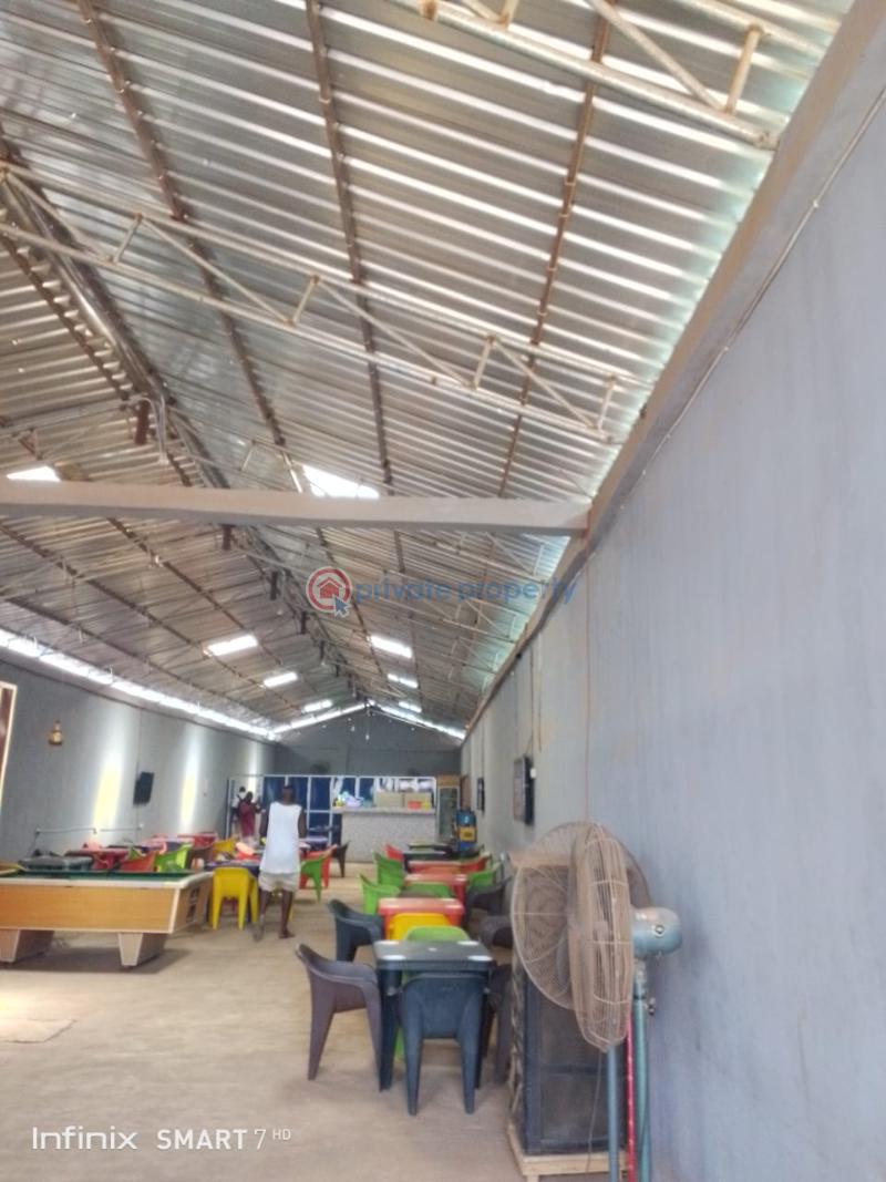 Warehouse For Rent Powerline Bus Stop Iju-Ishaga Agege Lagos