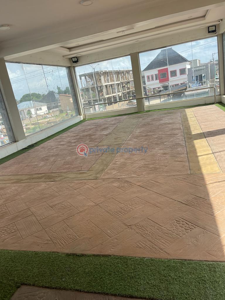 Shop For Rent Akala Express Ibadan Oyo - 0
