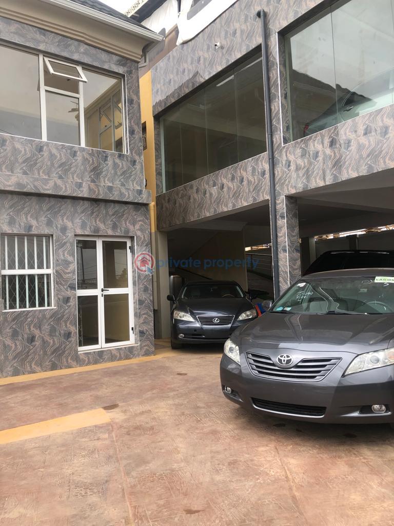 Shop For Rent Akala Express Ibadan Oyo - 1