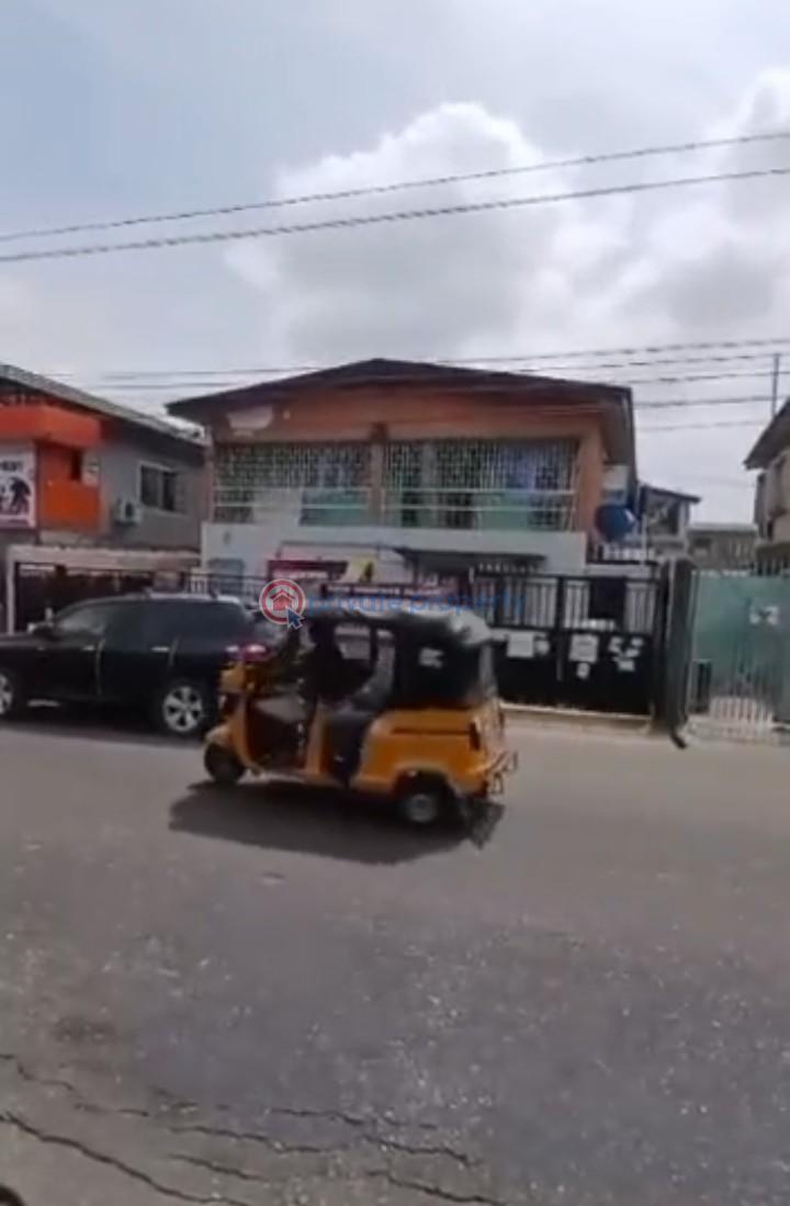 10 bedroom Townhouse For Sale Ikorodu Road Palmgroove Shomolu Lagos - 0