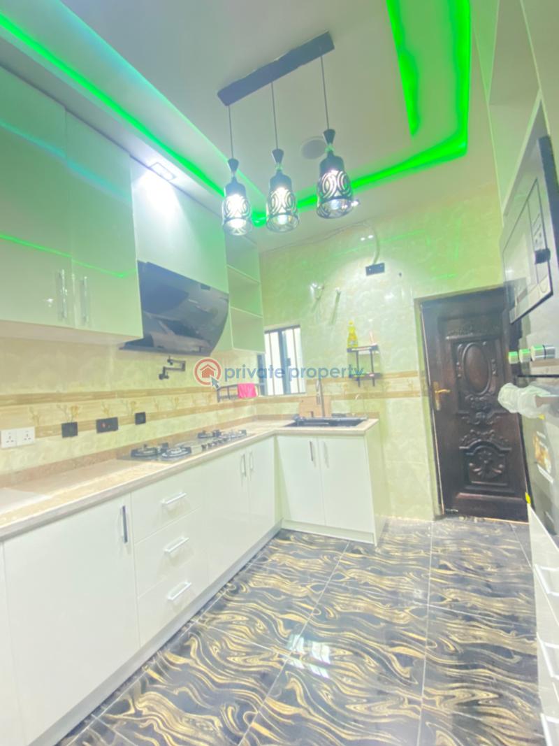 4 bedroom Semi detached Duplex For Sale Estate, New Owerri. Few Minutes To Federal Secretariat Owerri Imo - 15