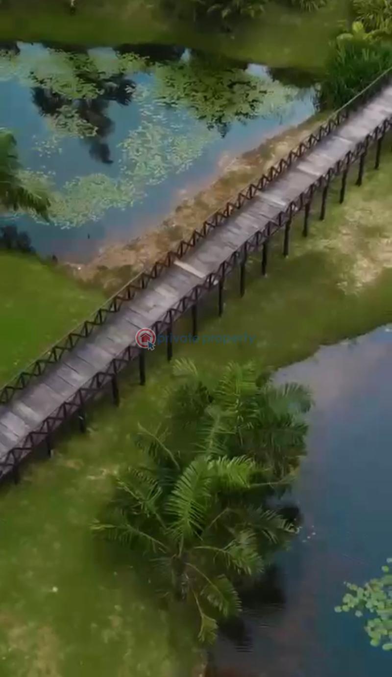 A waterfront land inside lakowe lakes a luxury 600sqm waterfront parcel of land, inside lakowe lakes ajah lekki - 3 Land For Sale Lakowe Lakes Gulf Ajah Lagos - 3