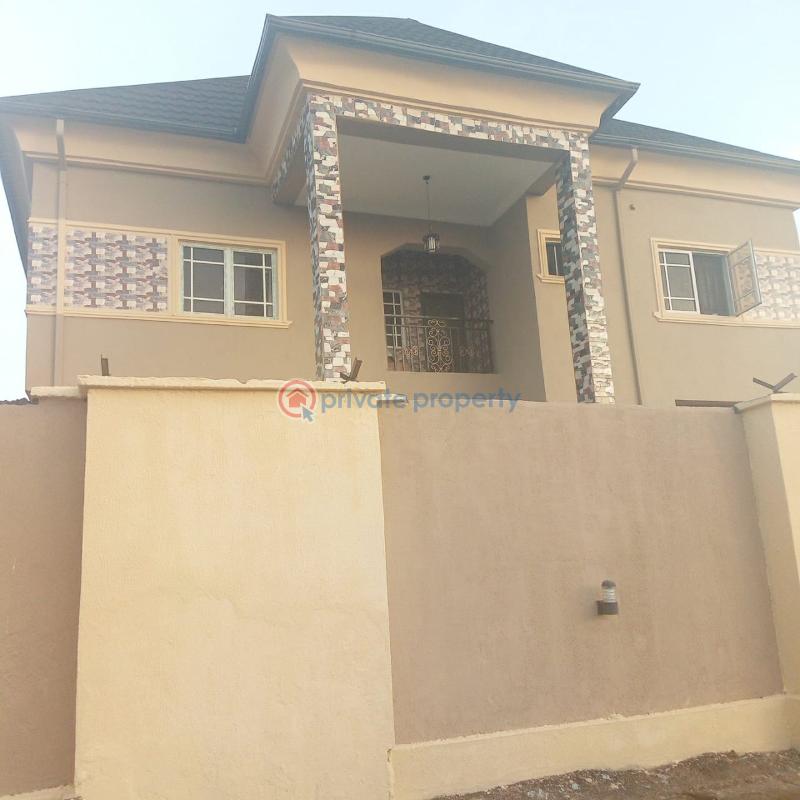 5 bedroom Semi detached Duplex For Sale Idowu Estate Ajah Lagos - 0
