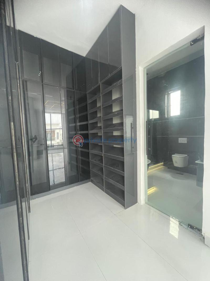 5 bedroom Detached Duplex For Sale Ajah Lagos - 5