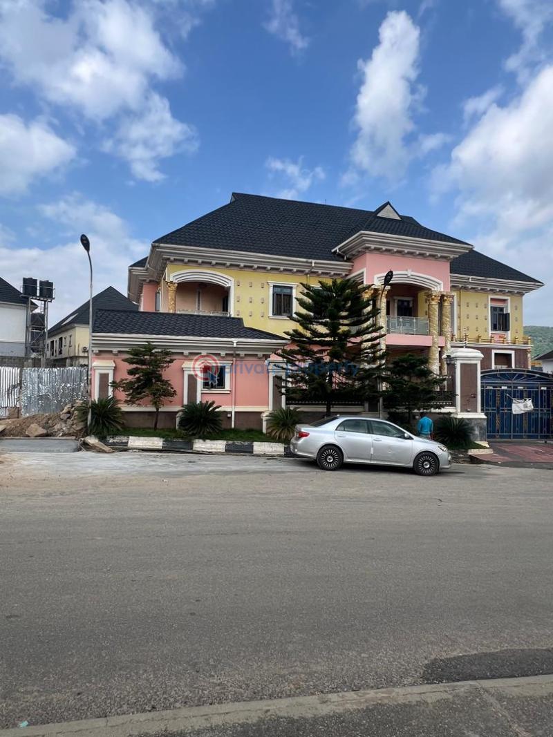 7 bedroom Detached Duplex For Sale Fo1, Kubwa On A Tared Road Kubwa Abuja Phase 4  - 0