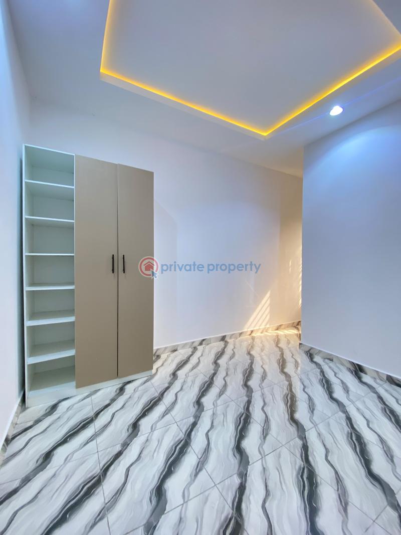 4 bedroom Semi detached Duplex For Sale Lbs Ajah Lagos - 10