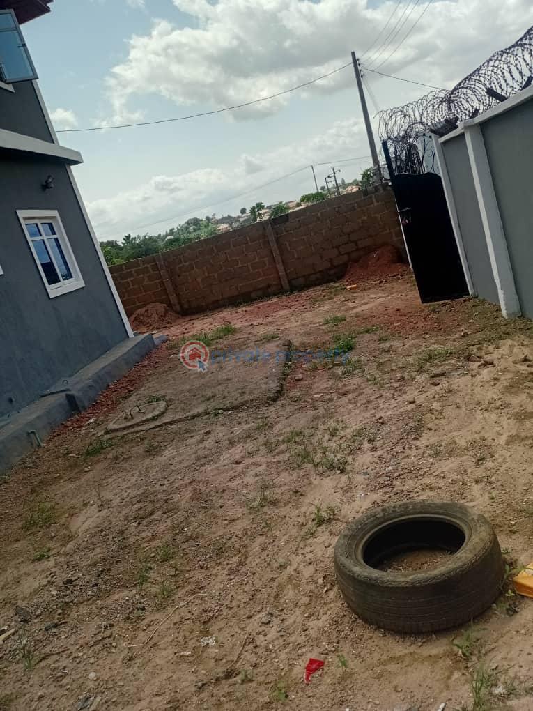 House For Sale Arapaja, Odo Ona Kekere Odo ona Ibadan Oyo - 9