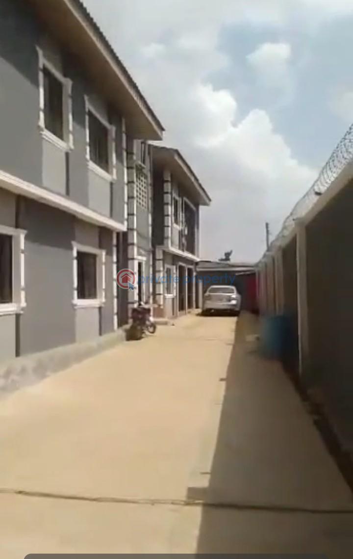10 bedroom Block Of Flats For Sale Ijaye Alimosho Lagos - 3