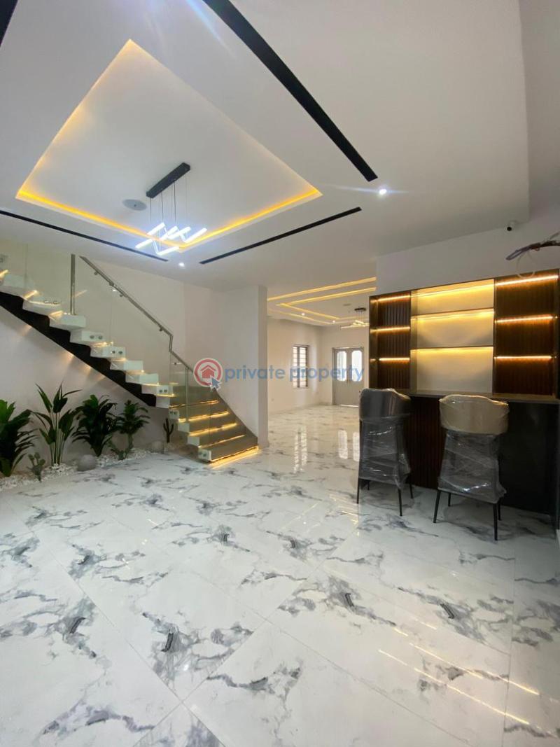 5 bedroom Detached Duplex For Sale Chevron Drive Lekki Lagos - 3