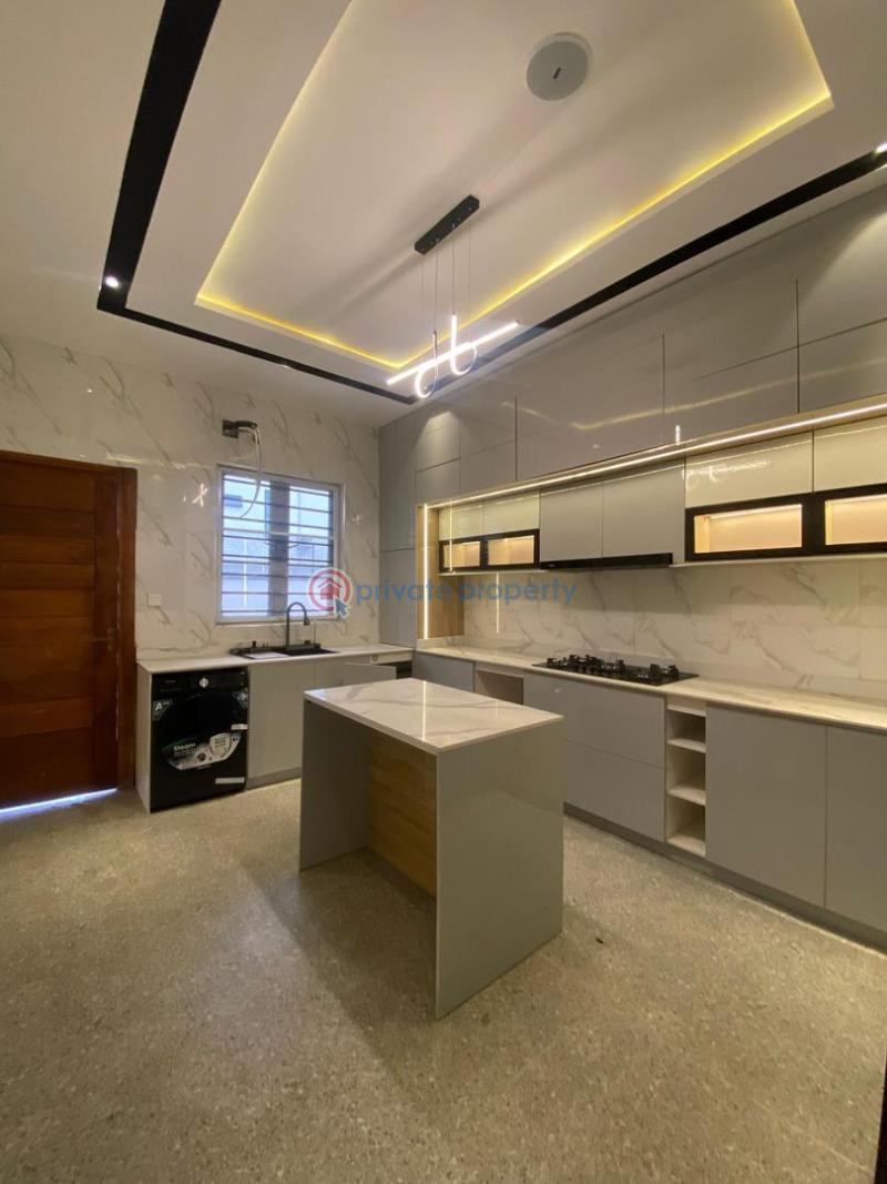 5 bedroom Detached Duplex For Sale Chevron Drive Lekki Lagos - 4