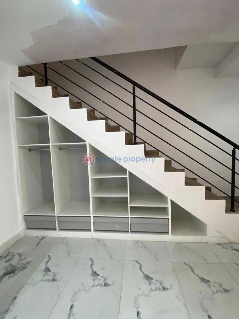 5 bedroom Detached Duplex For Sale Chevron Drive Lekki Lagos - 6