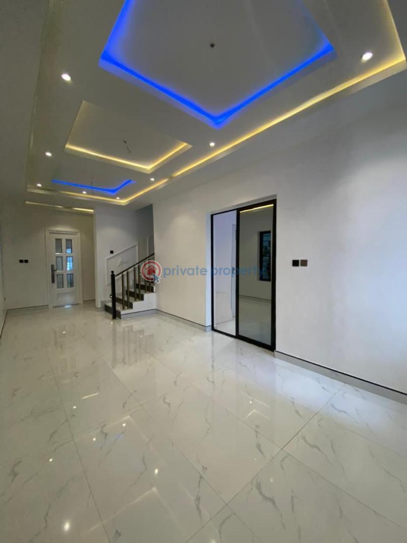 6 bedroom Detached Duplex For Sale Opic Estate, Along Channels Tv Road, Lagos State Kosofe Kosofe/Ikosi Lagos - 17