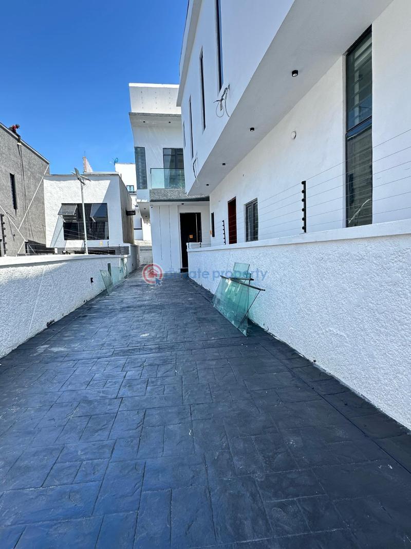 Detached Duplex For Sale Ikota Lekki Lagos - 4