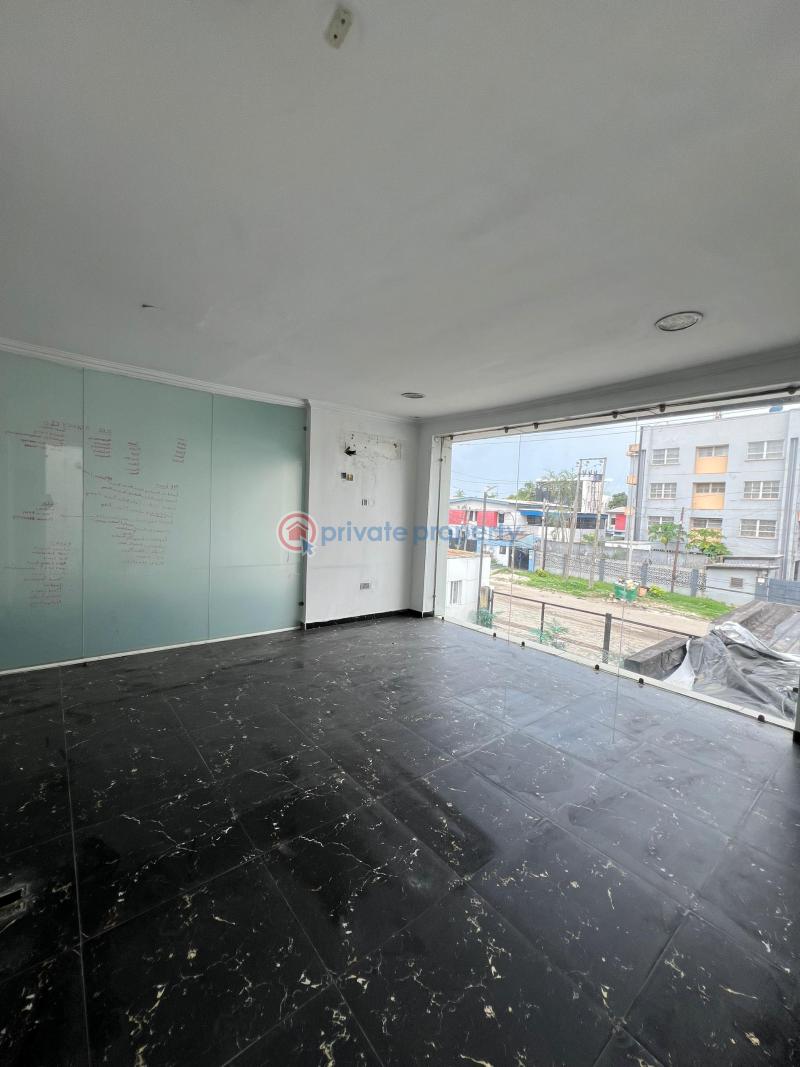 10 bedroom Office For Rent Victoria Island Lagos - 1