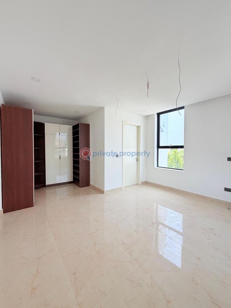 4 bedroom Maisonette For Sale Lekki Phase 1 Lagos - 12