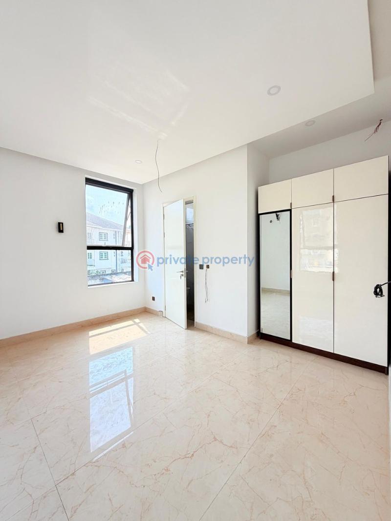 4 bedroom Maisonette For Sale Lekki Phase 1 Lagos - 11