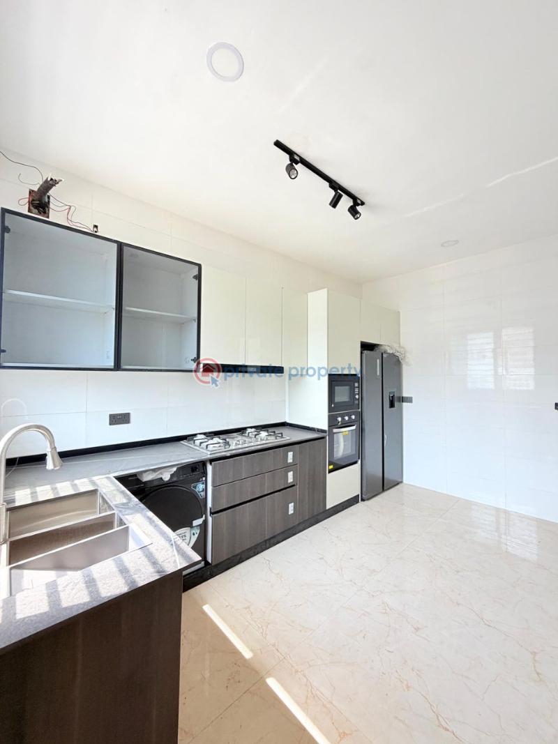 4 bedroom Maisonette For Sale Lekki Phase 1 Lagos - 3
